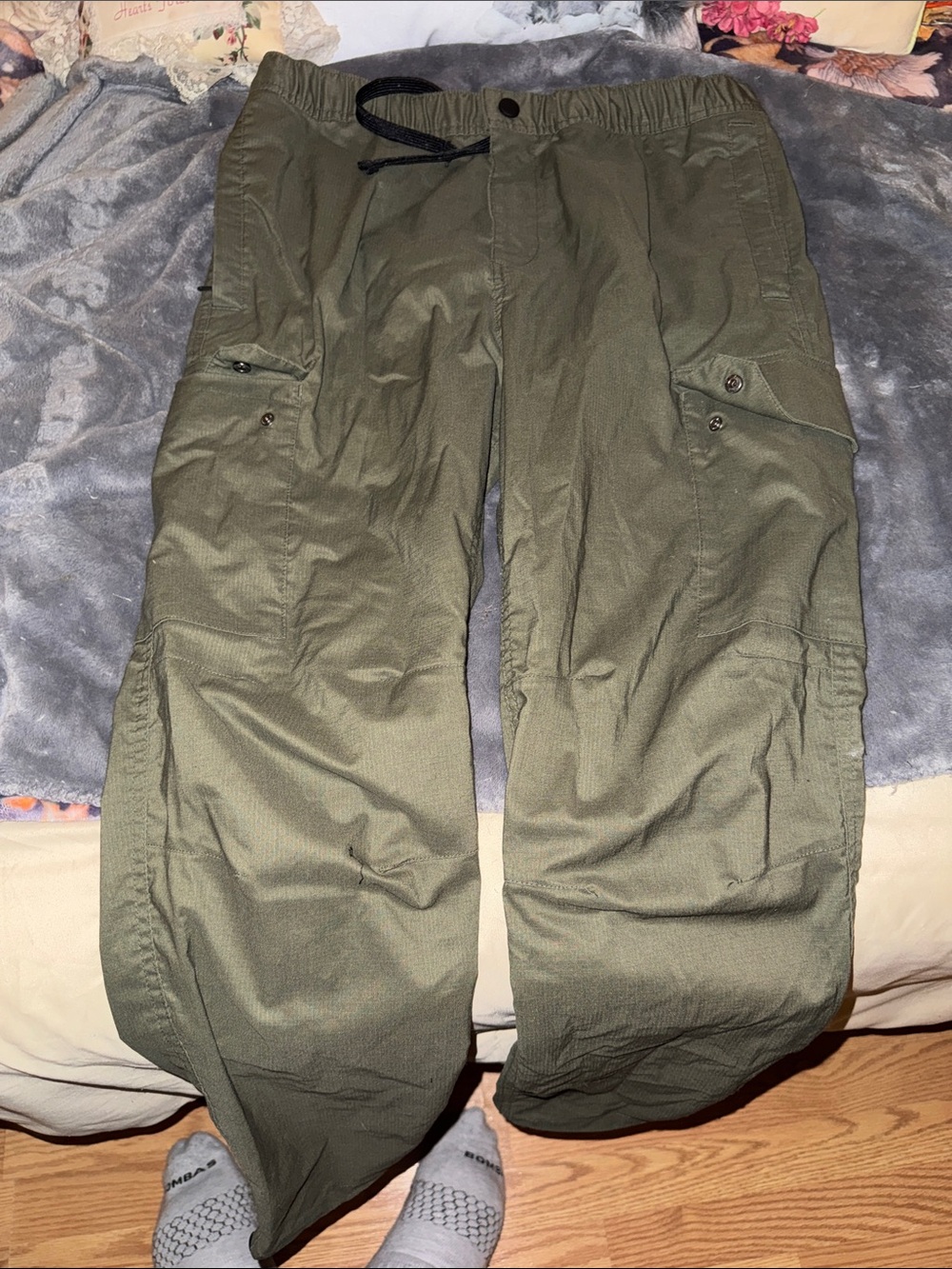 H&M Olive Green Cargo Pants with Drawstring Waist